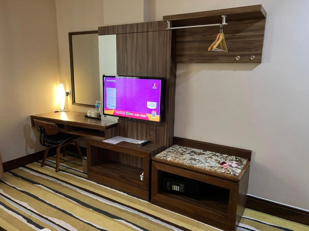 Nova Hotel Miri Eksteriør bilde